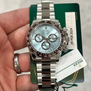 Rolex Cosmograph Daytona 116506 – Platinum Case, Ice-Blue Dial, Cerachrom Bezel