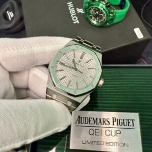 Audemars Piguet Royal Oak QEII Cup Limited Edition – Stainless Steel, Silver Dial