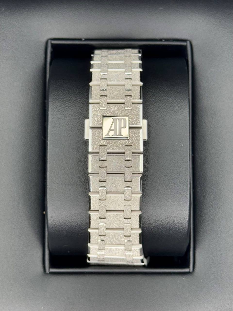 Audemars Piguet Royal Oak - Image 5