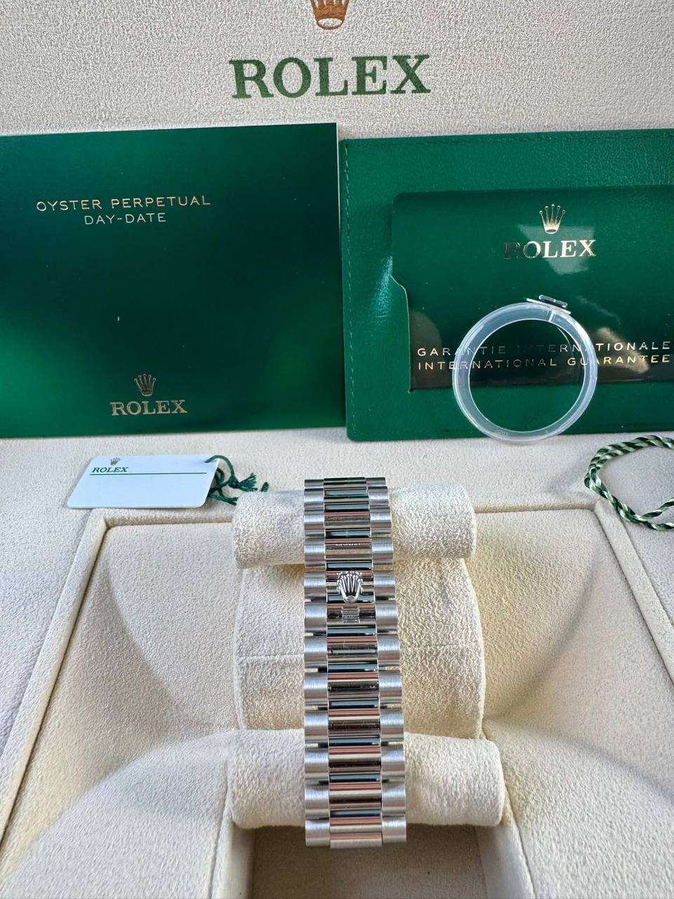 Rolex Day-Date 40mm – Platinum with Turquoise Dial & Baguette Diamond Hour Markers - Image 5