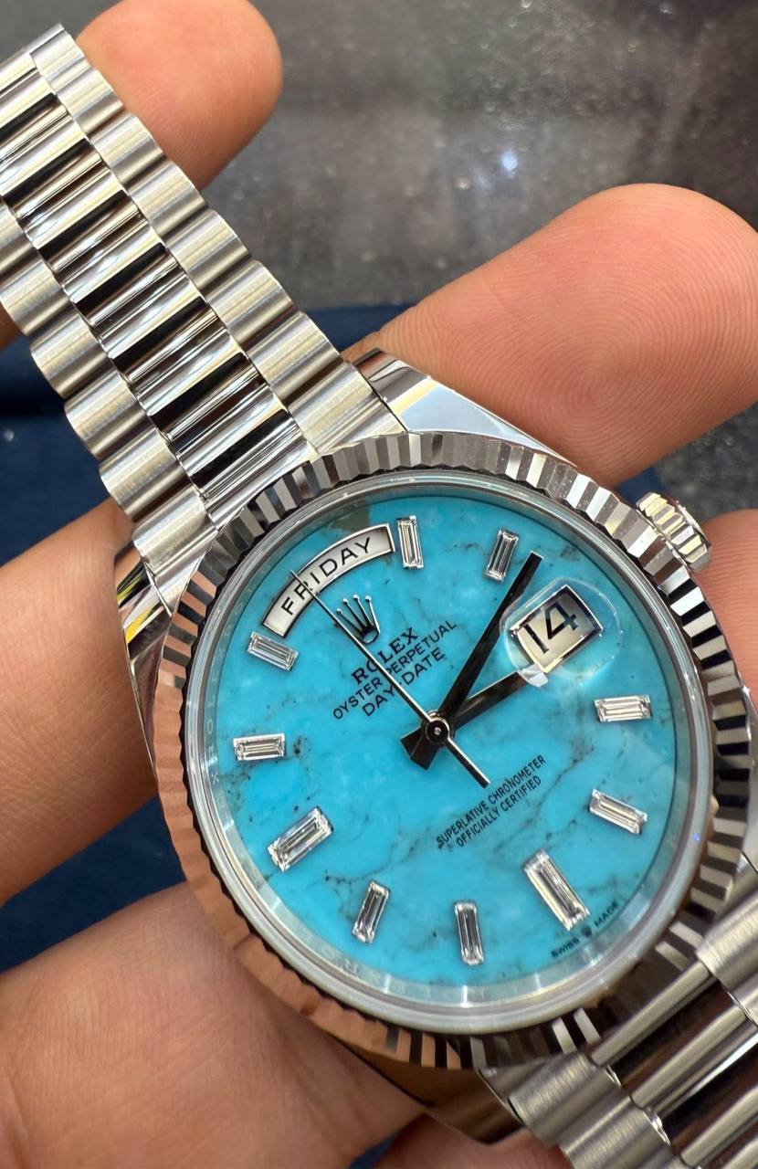 Rolex Day-Date 40mm – Platinum with Turquoise Dial & Baguette Diamond Hour Markers - Image 4