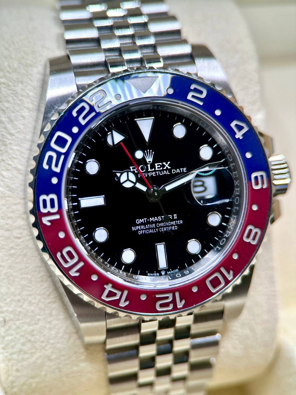 Rolex GMT-Master II 126710BLRO “Pepsi” – Stainless Steel Jubilee Bracelet - Image 6