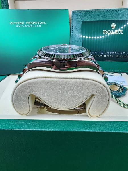 Rolex Sky-Dweller – Blue Dial, Stainless Steel, Dual Time Zone & Annual Calendar - Image 8