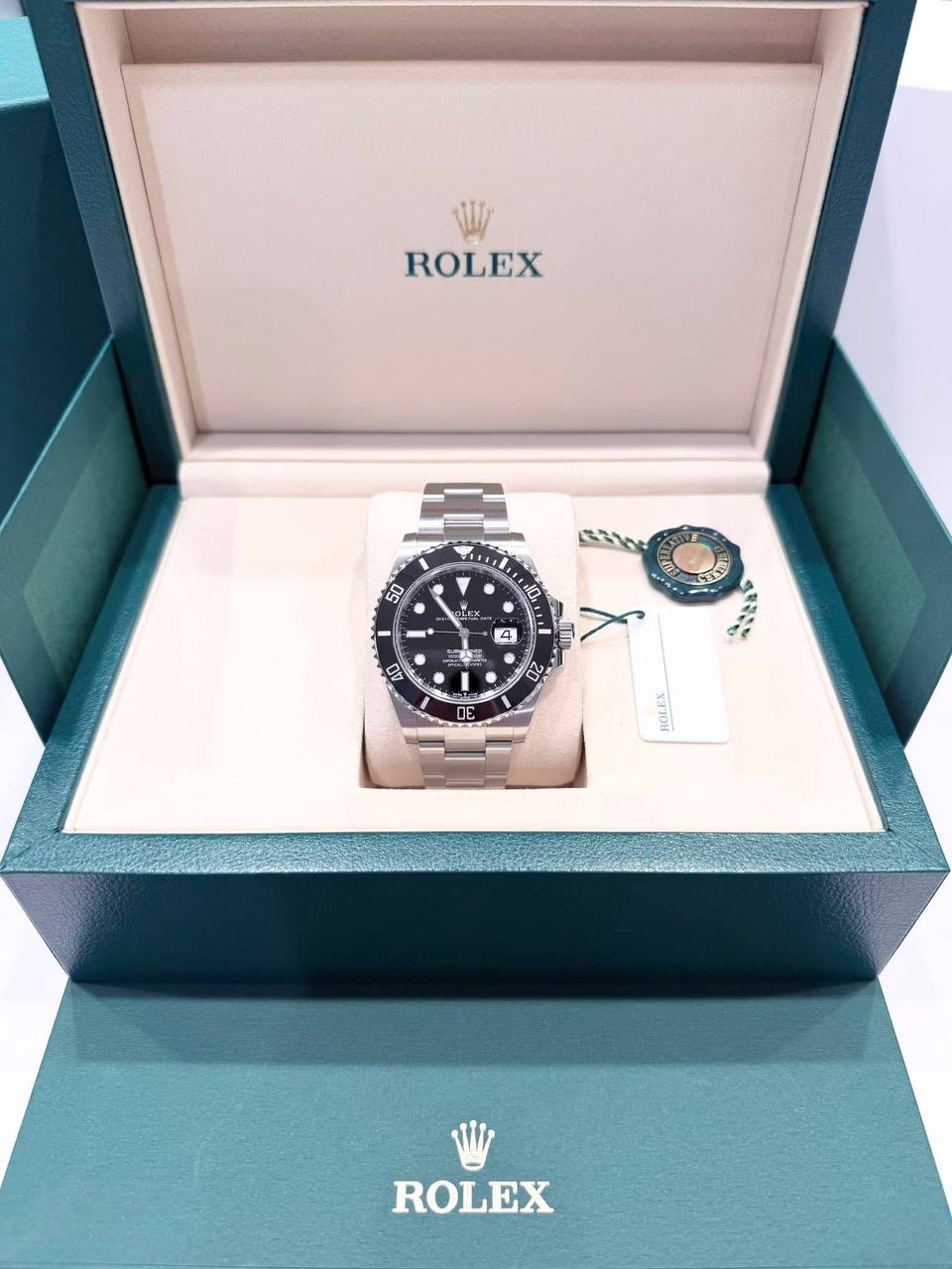 Rolex Submariner Date – Black Dial, Stainless Steel, Oyster Bracelet - Image 6