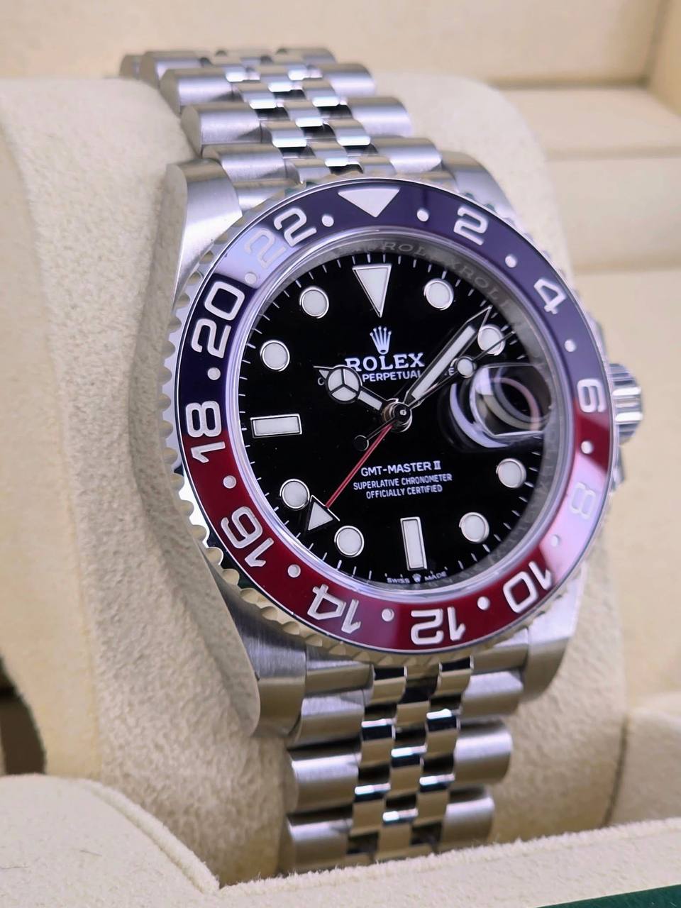 Rolex GMT-Master II “Pepsi” – Red & Blue Ceramic Bezel, Jubilee Bracelet - Image 7