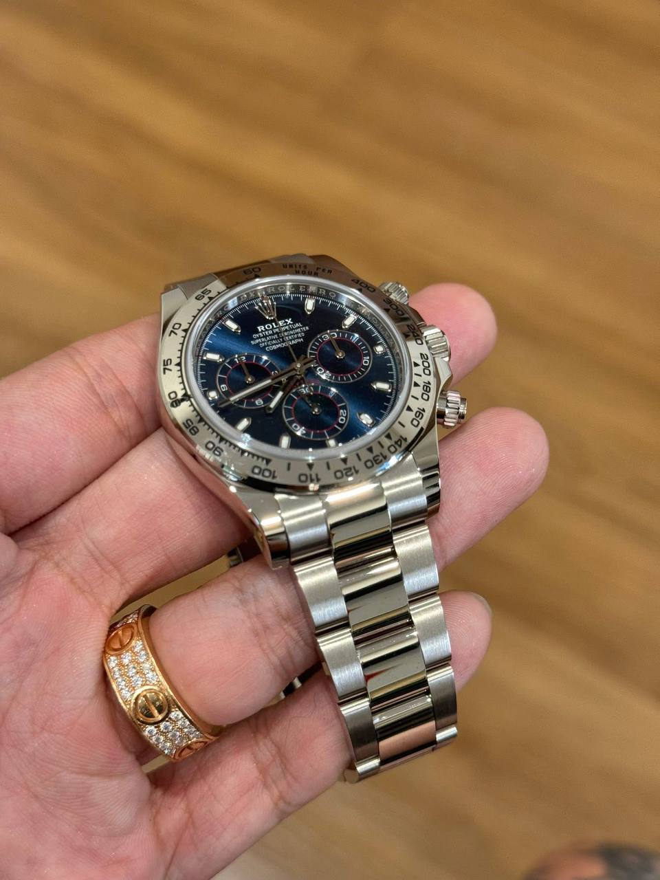 Rolex Cosmograph Daytona 116509 Blue Dial – 18k White Gold Chronograph - Image 3