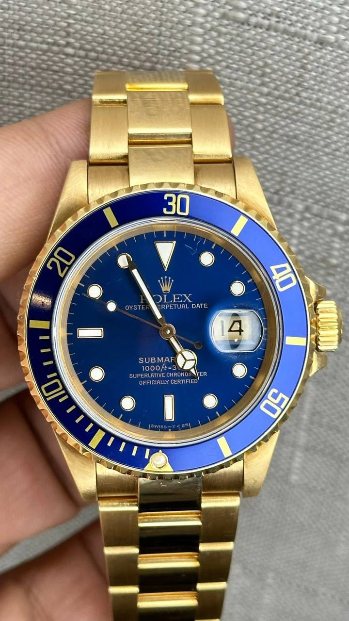 Rolex Submariner Date Blue Dial - Image 3