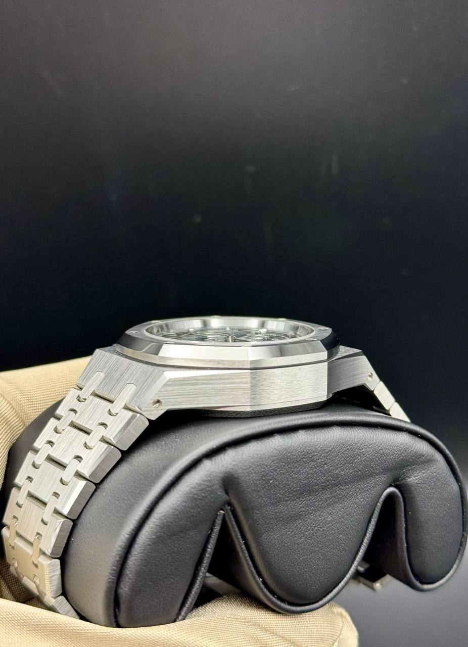 Audemars Piguet Royal Oak Chronograph – Blue Dial, Stainless Steel, Box & Papers - Image 4