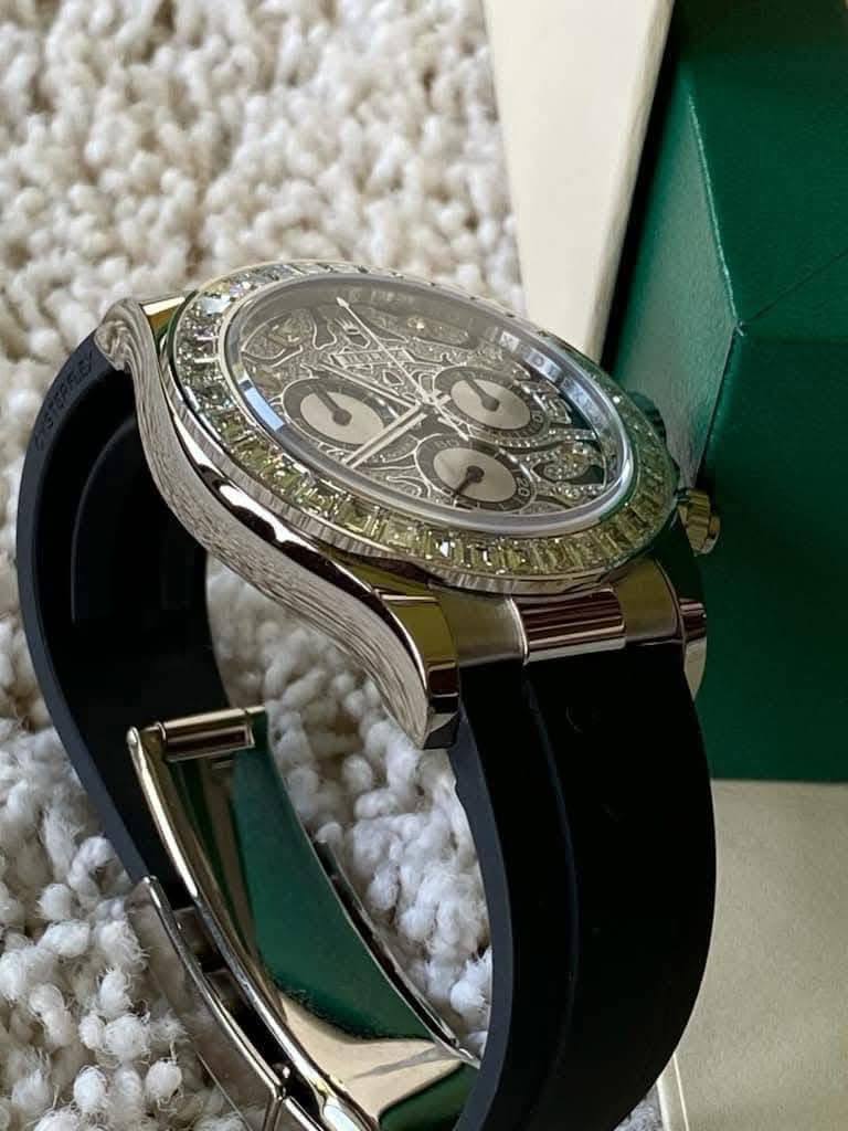 Rolex Cosmograph Daytona – Diamond Bezel & Dial, Oysterflex Strap - Image 3
