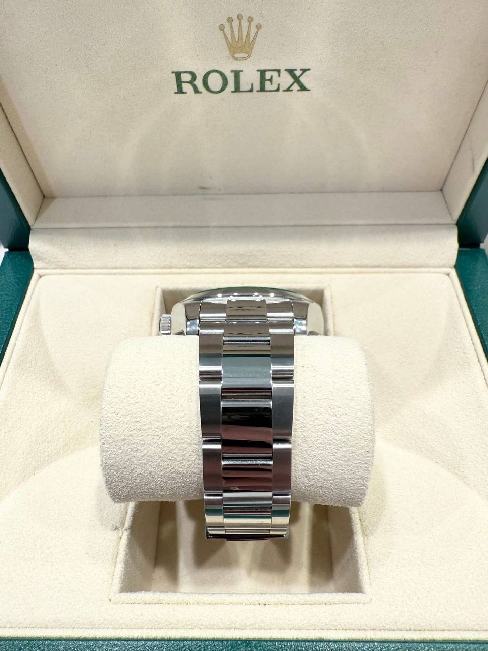 Rolex Milgauss 116400GV – Green Sapphire Crystal, Black Dial, Stainless Steel - Image 3